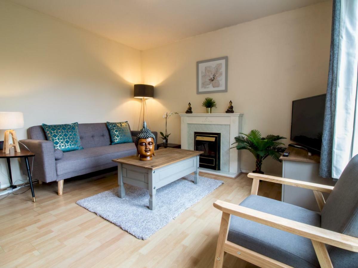 Bright & Tranquil Apartment Near City Centre With Free Parking! Edinburgh Eksteriør bilde
